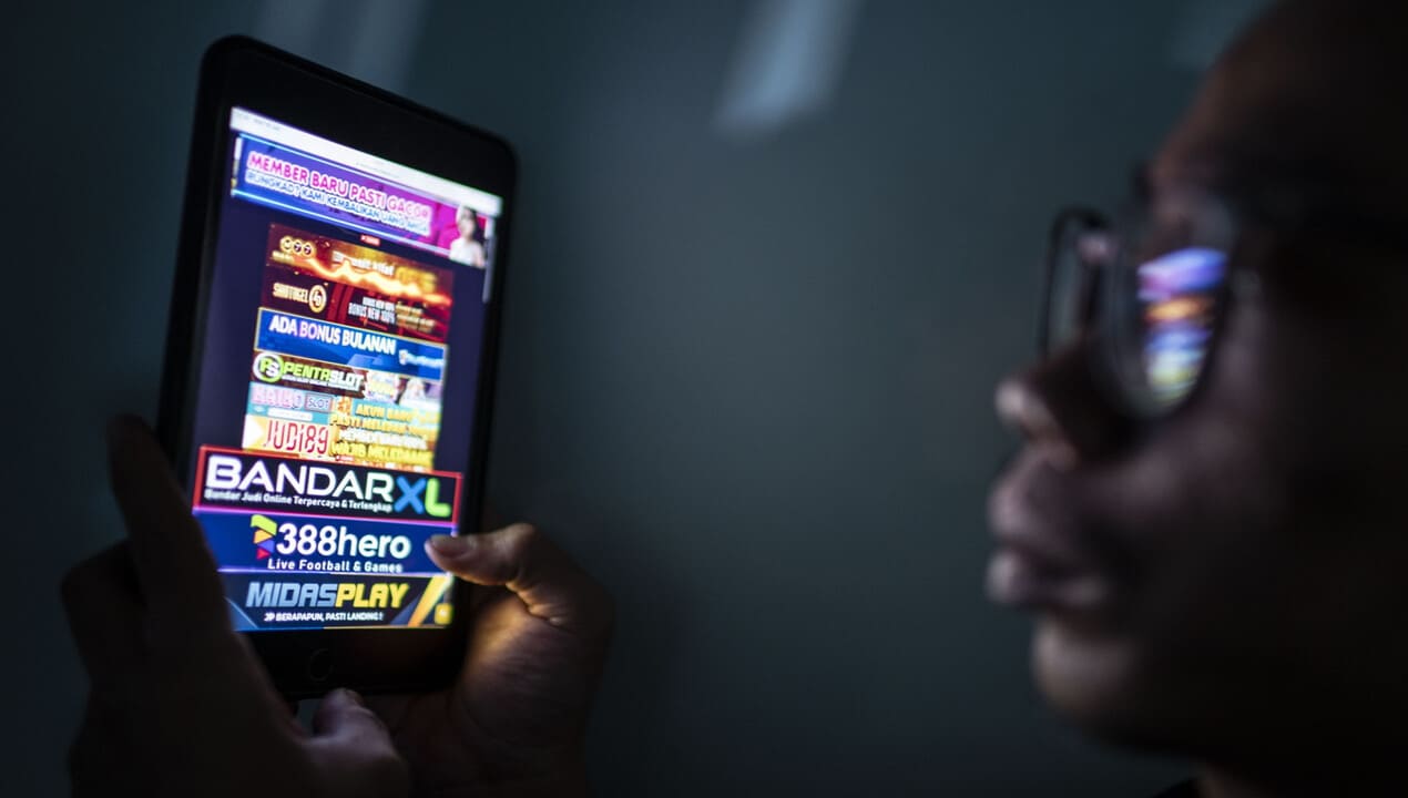 Online Gambling in Jakarta Ranks Second, Governor Urges Action