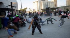 Tense Clash in Los Angeles as Police Confront Anti-ICE Protesters