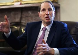 Wyden Urges Treasury to Reinforce Sanctions, Clarify SWIFT