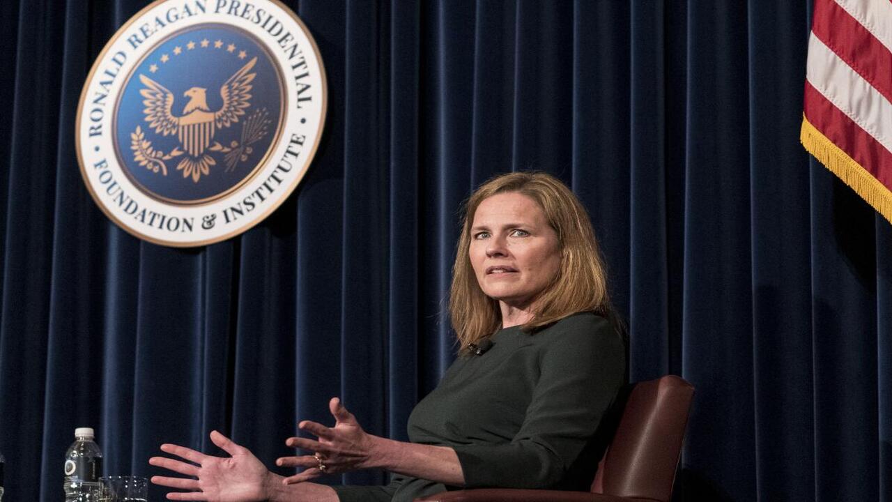 Supreme Court Barrett Insists the United States Is Not Facing a Constitutional Crisis